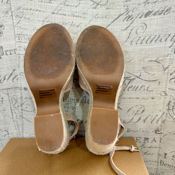 Steve Madden Sydnee Heeled Sandal(Tan Suede) - Picture 8 of 8